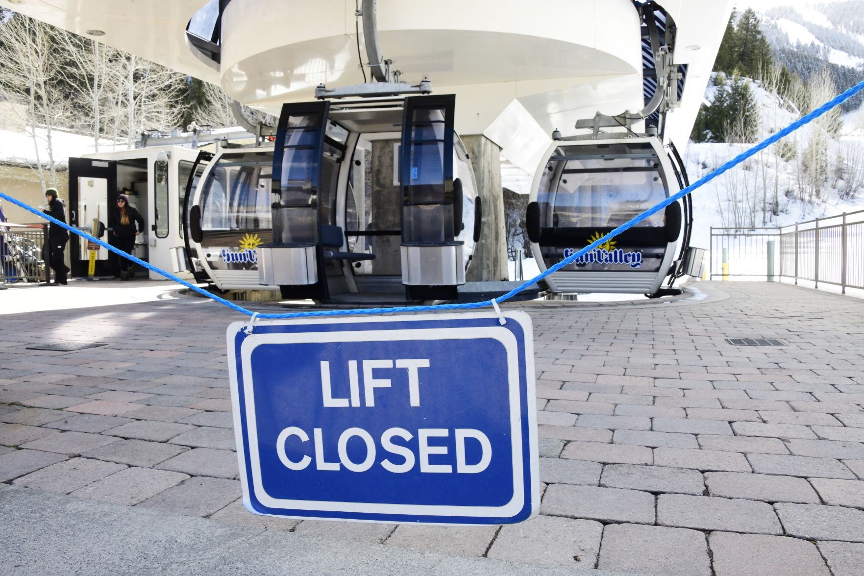 20-03-18 Gondola Closed March 2020